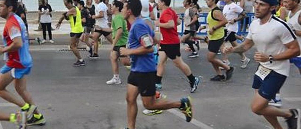 Santa Pola recupera la Carrera del Amanecer con mil atletas - Información