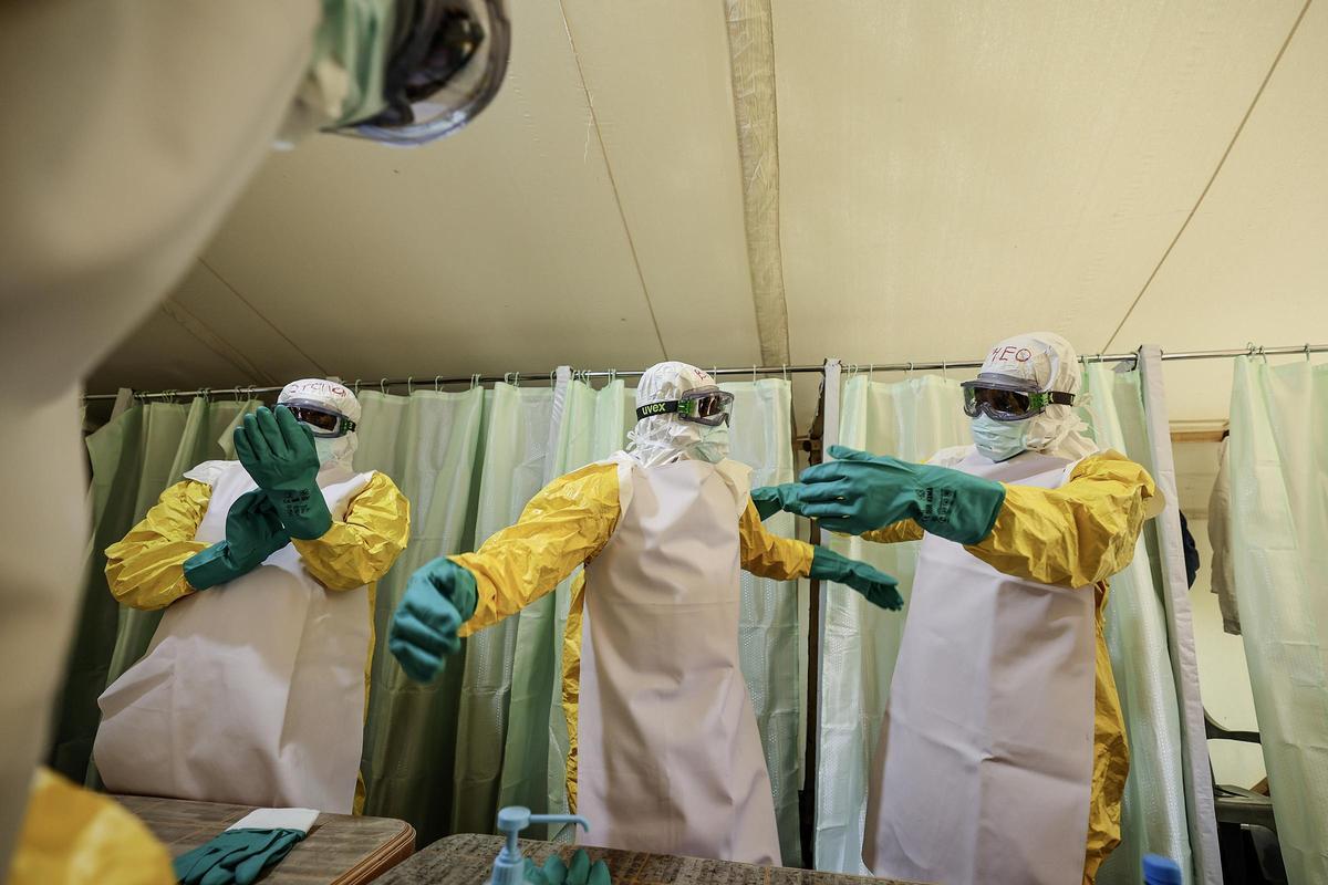 Médicos Sin Fronteras entrena a sus equipos en Nairobi ante el riesgo de ébola en la República Democrática del Congo Médicos Sin Fronteras entrena a sus equipos en Nairobi ante el riesgo de ébola en la República Democrática del Congo