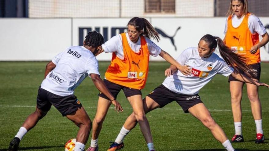 Elena Sánchez y Noa Marchena, presente y futuro del Valencia