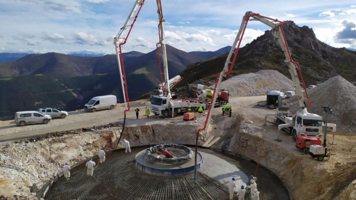 Obras de construcción de un parque eólico.