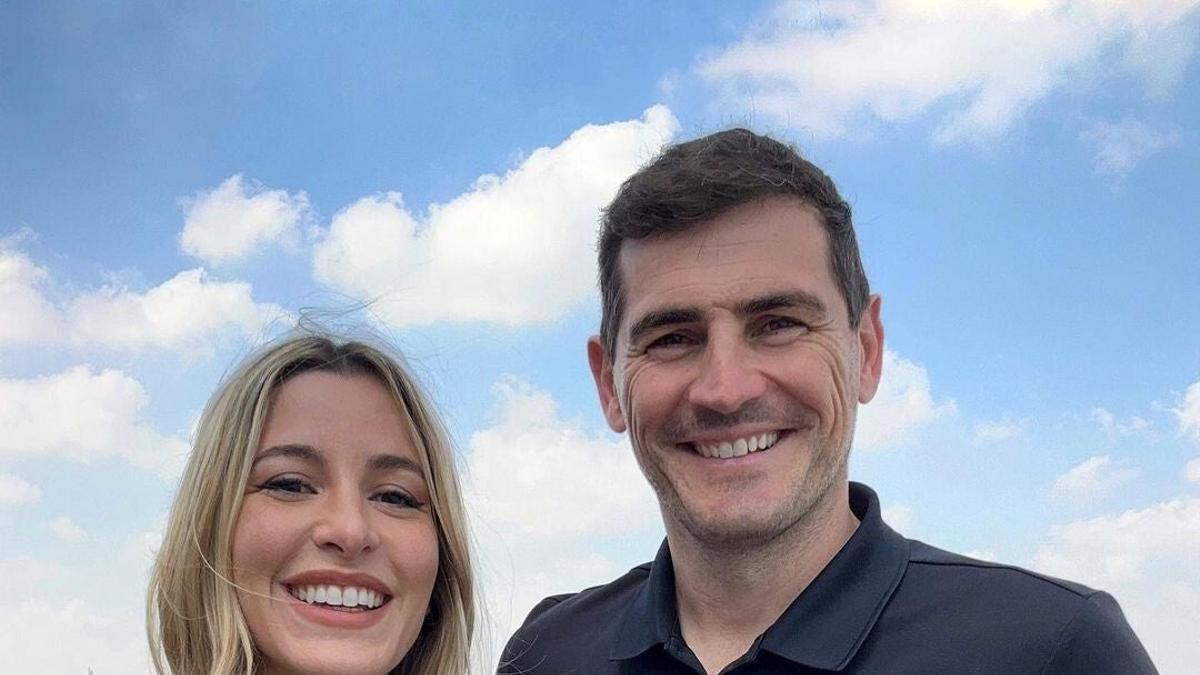 Iker Casillas y la periodista Ana Quiles