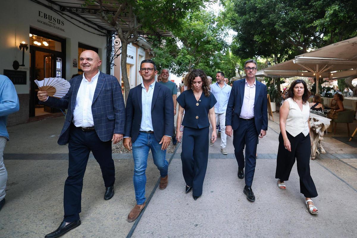 Inauguración del nuevo reloj de Vara de Rey en Ibiza. Inauguración del nuevo reloj de Vara de Rey en Ibiza.
