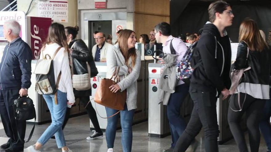 Sigue el déficit en los Cercanías con incidencias en 11 trenes en seis días