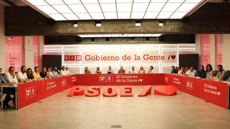 Reunión de secretarios de Organización del PSOE en Ferraz.