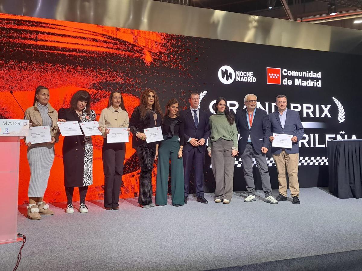 Representantes de la Comunidad Madrid y Noche Madrid, junto a los responsables de los últimos establecimientos en sumarse a la guía de ocio nocturno madrileña