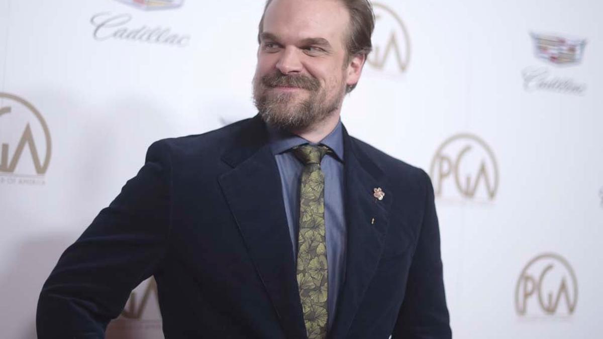 David Harbour en los SAG Awards