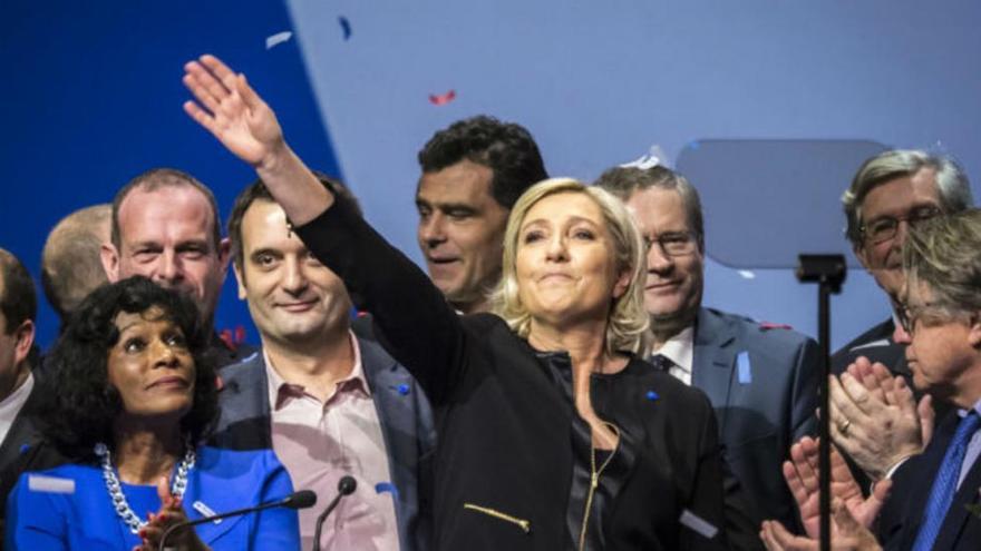 El viento sopla a favor de Marine Le Pen