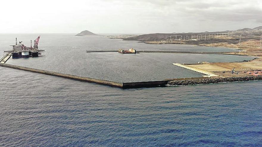 Imagen del puerto de Granadilla.