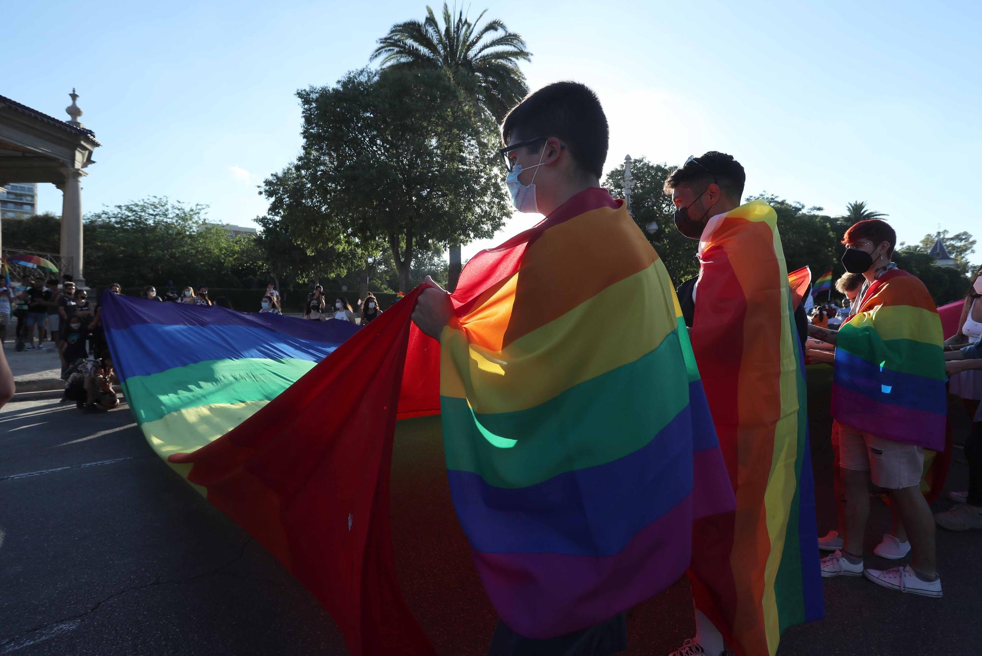 El mundo del deporte estuvo en el día del Orgullo LGTBI+ en València