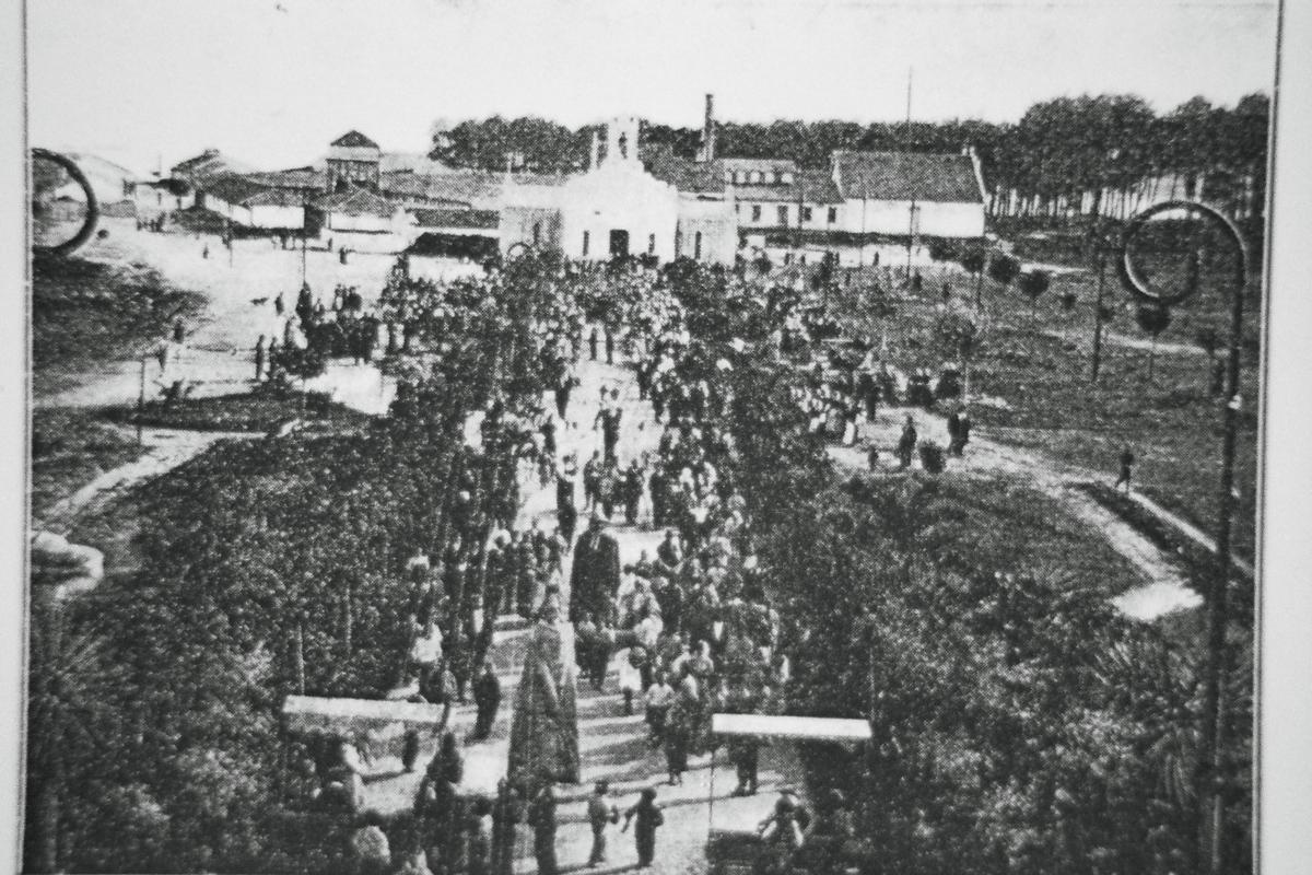 La procesión en 1910.