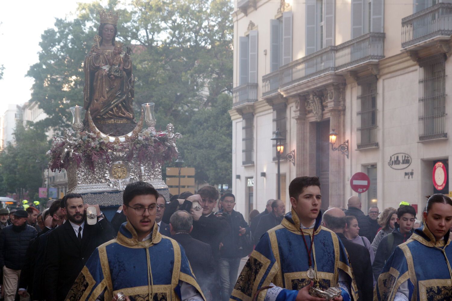 Traslado de la Virgen de la Victoria desde el Carmen hasta San Juan