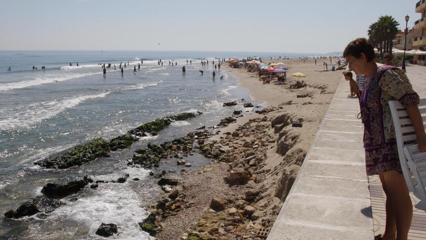 Sueca pide a Costas una solución para la pérdida de arena en las playas del Perelló y Mareny de Barraquetes