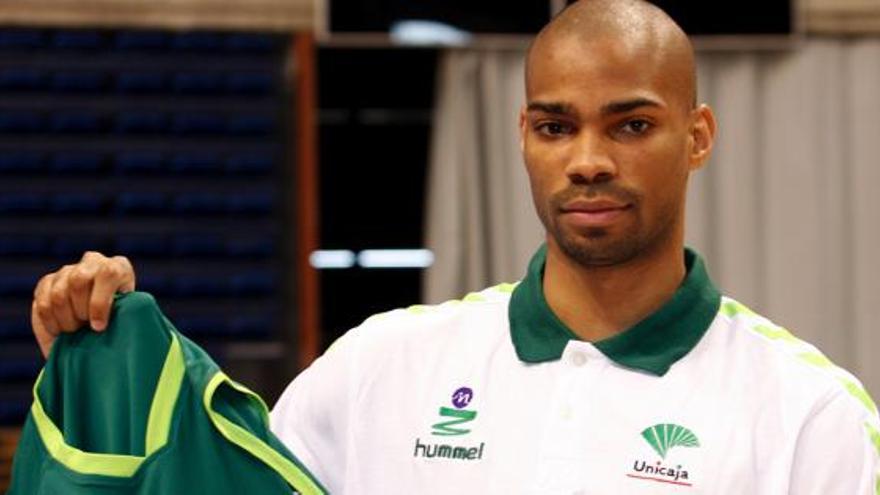 Gary Neal, cuando fue presentado con el Unicaja.