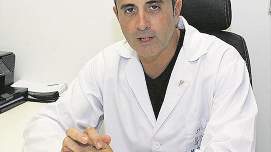 Los vídeos del doctor Senís se hacen virales