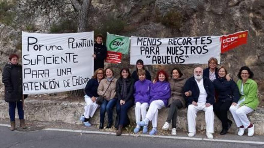 La concentración de trabajadores celebrada ayer.