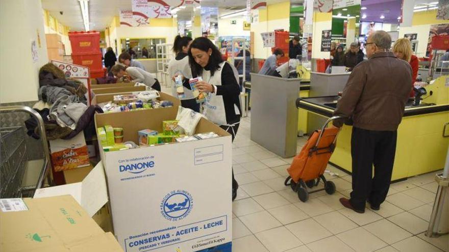 Zaragoza consigue más de 450.000 kilos de comida en la Gran Recogida de Alimentos