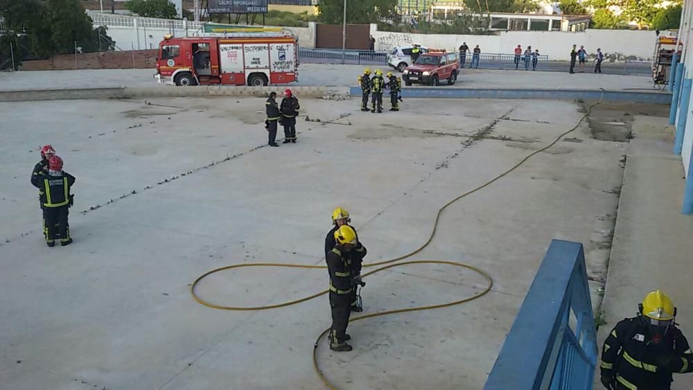 El fuego ha afectado al aislante del suelo de la instalación, que está cerrada desde hace dos años