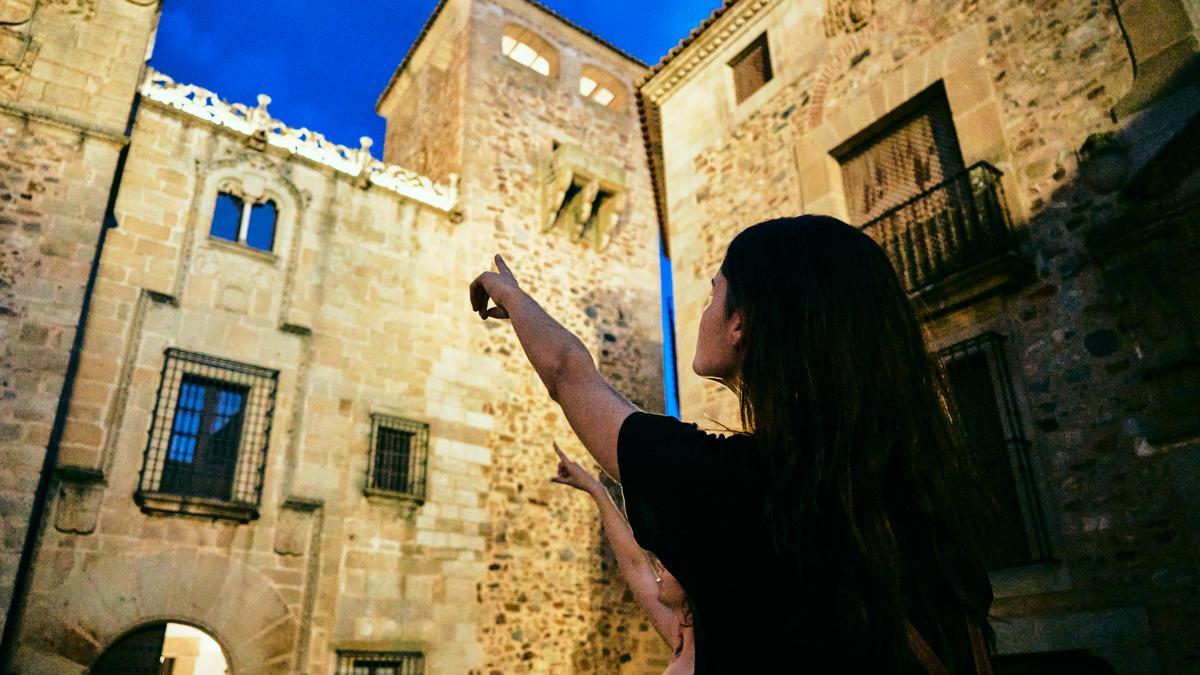 Una de las espectaculares imágenes que anoche brindó la Noche del Patrimonio.