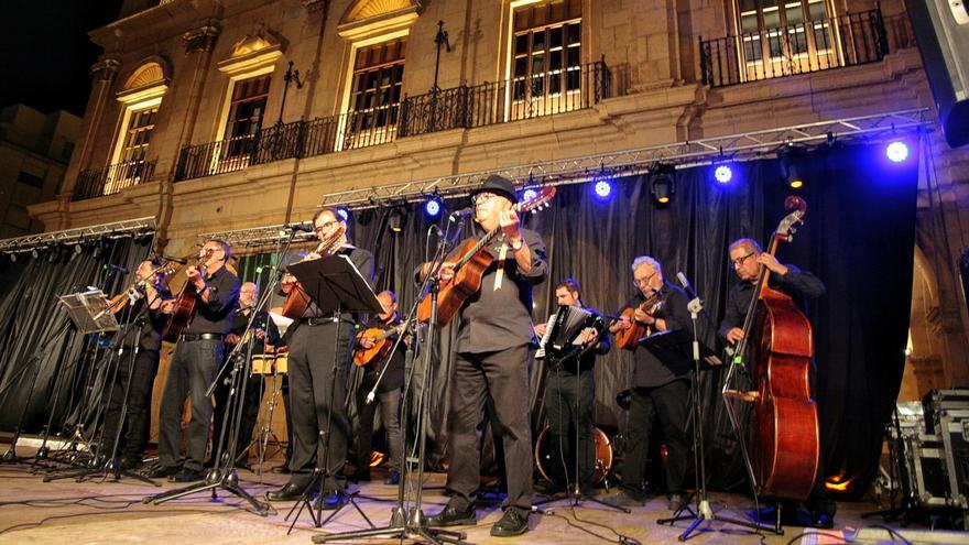 La Festa de la Rosa de Castelló se federa para tener más voz