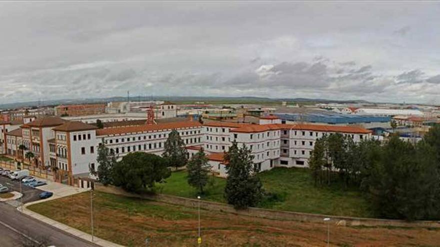 La construcción de la residencia para sacerdotes mayores en Badajoz se aplaza sine díe