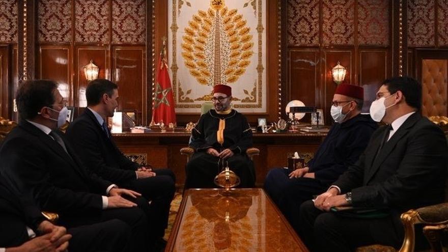 El president del Govern, Pedro Sánchez, a Rabat on es reuneix amb S. M. Mohamed VI.