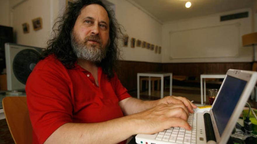 Richard Stallman, creador del software libre.