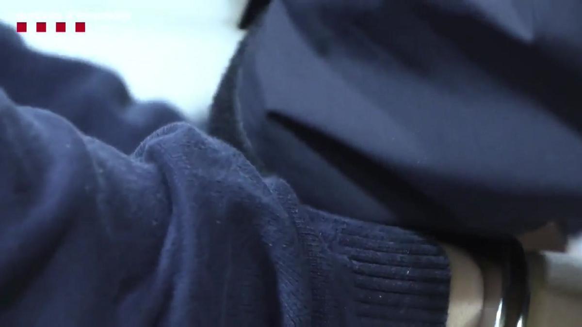 Barcelona 28/6/2024 Cae una red de pederastas en Ciutat Vella que prostituyó a una veintena de menores de 16 años captados por las redes sociales Foto: Mossos d'Esquadra
