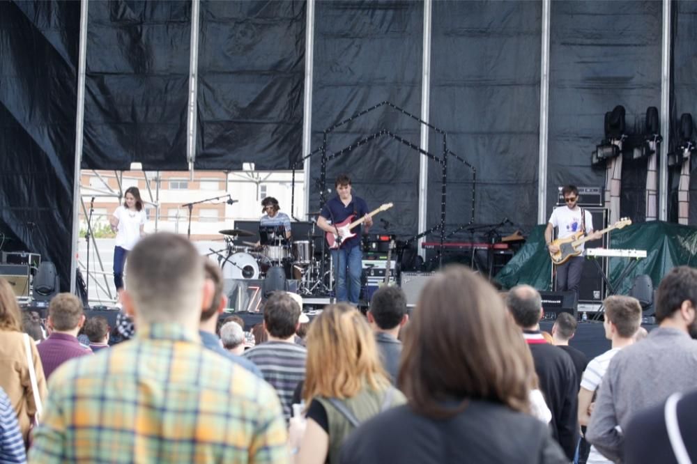 Ambiente en el SOS 4.8 el viernes por la tarde