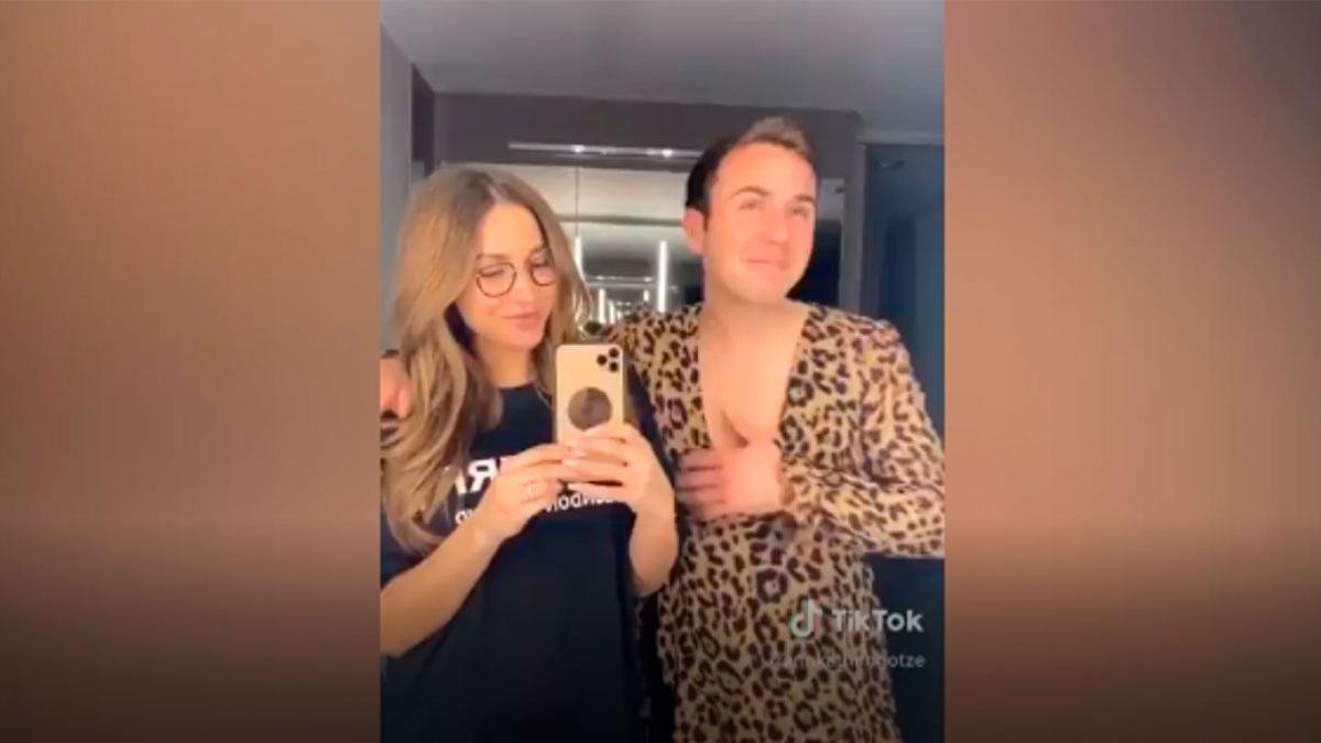 El TikTok de Götze junto a su mujer