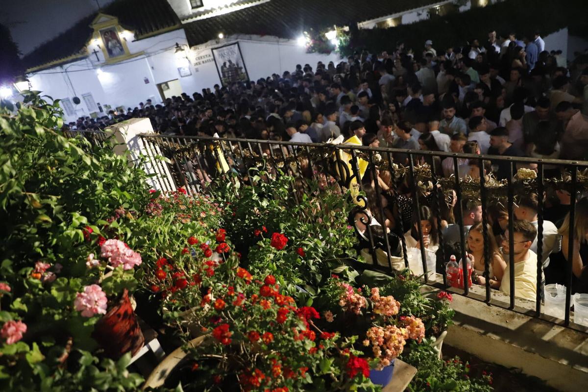 Noche de ‘juernes’ en las Cruces de Córdoba