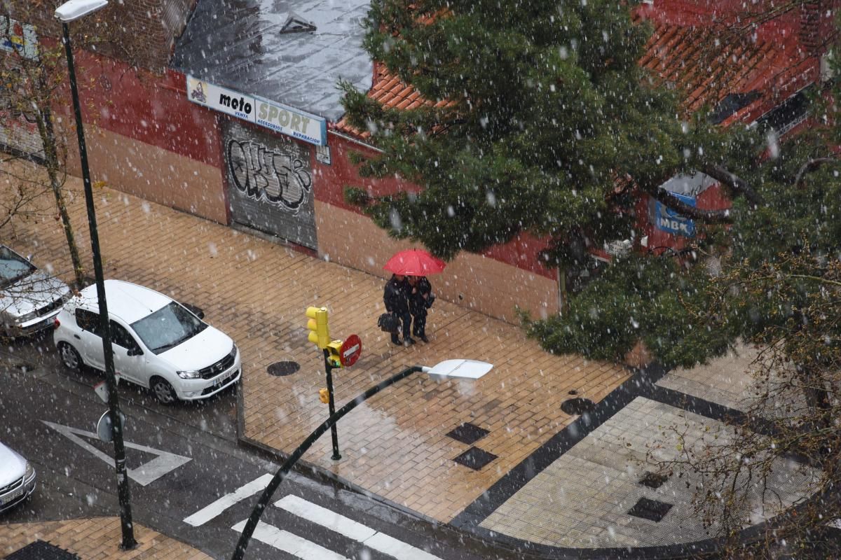 La nieve llega a Zaragoza