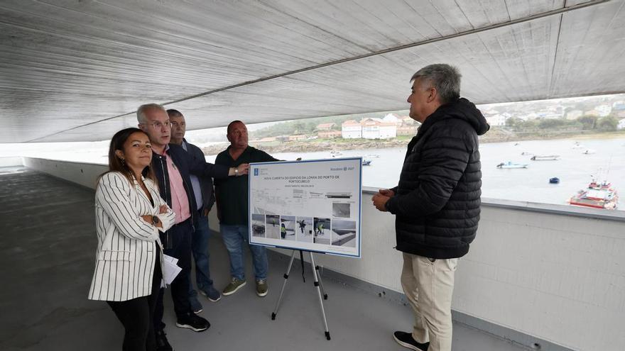Remata a renovación da cuberta da lonxa de Portocubelo, en Carnota, tras un investimento de 190.000 euros