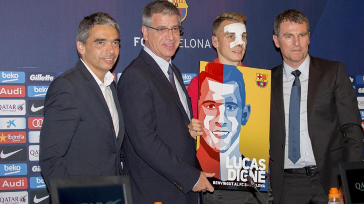 Robert habló de la cantera en la presentación de Digne