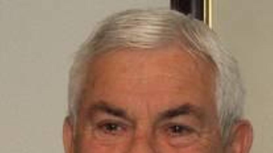 El fiscal pide la imputación del alcalde de Guadassuar por beneficiar a la firma de basuras
