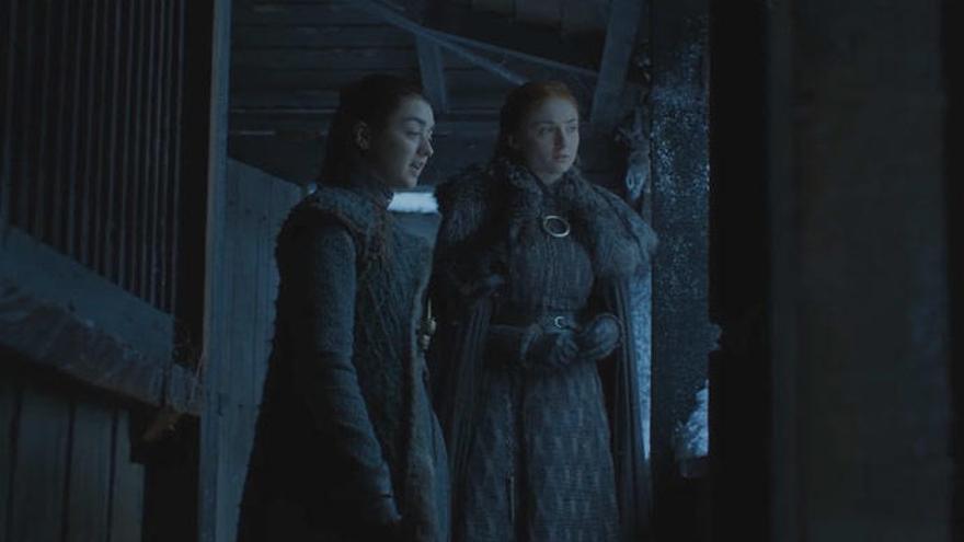 Sophie Turner y Maisie Williams en &#039;Juego de Tronos&#039;.