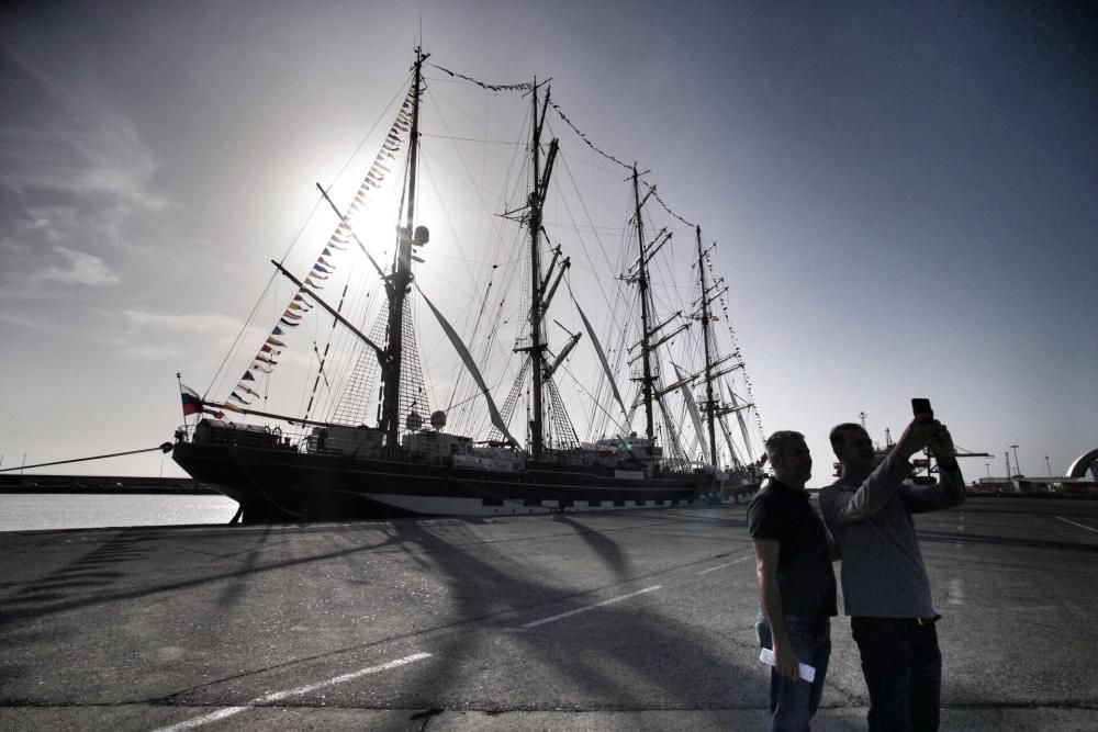 Fotos del Barco Ruso Kruzenshtern