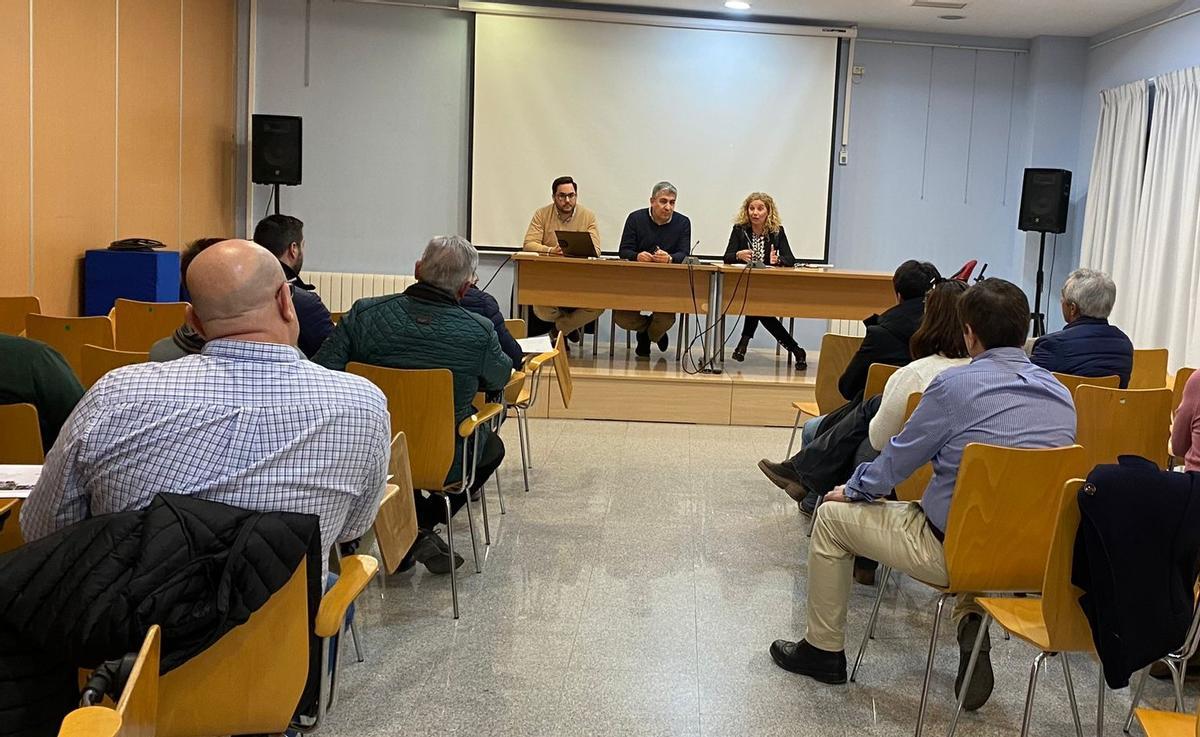 Una jornada de Ceal Impulsa anterior celebrada en el Centro Cívico de Almendralejo.