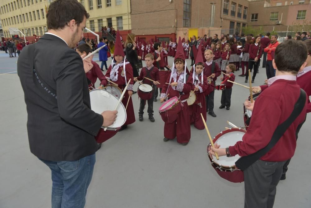 Procesión de los alumnos de Capuchinos