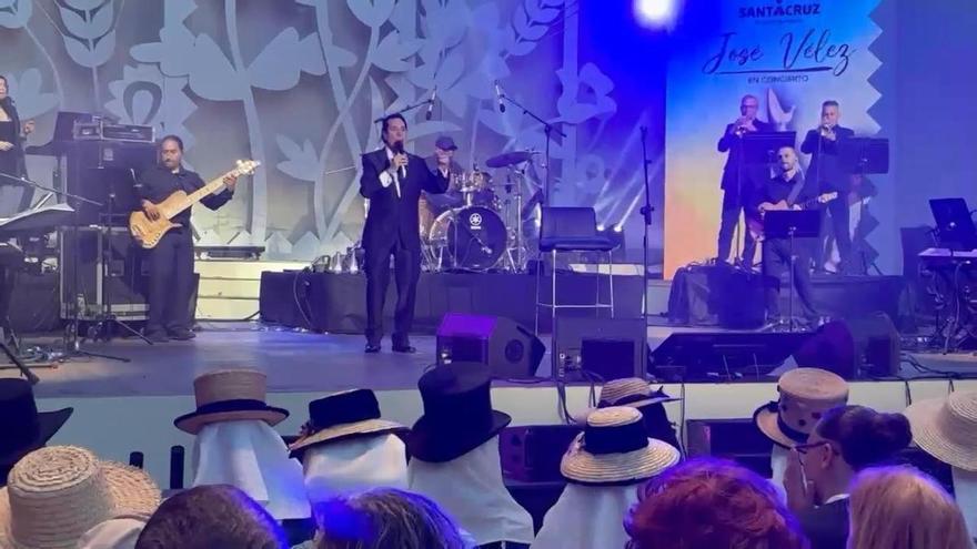 Entrega de premios día de Canarias en Santa Cruz de Tenerife