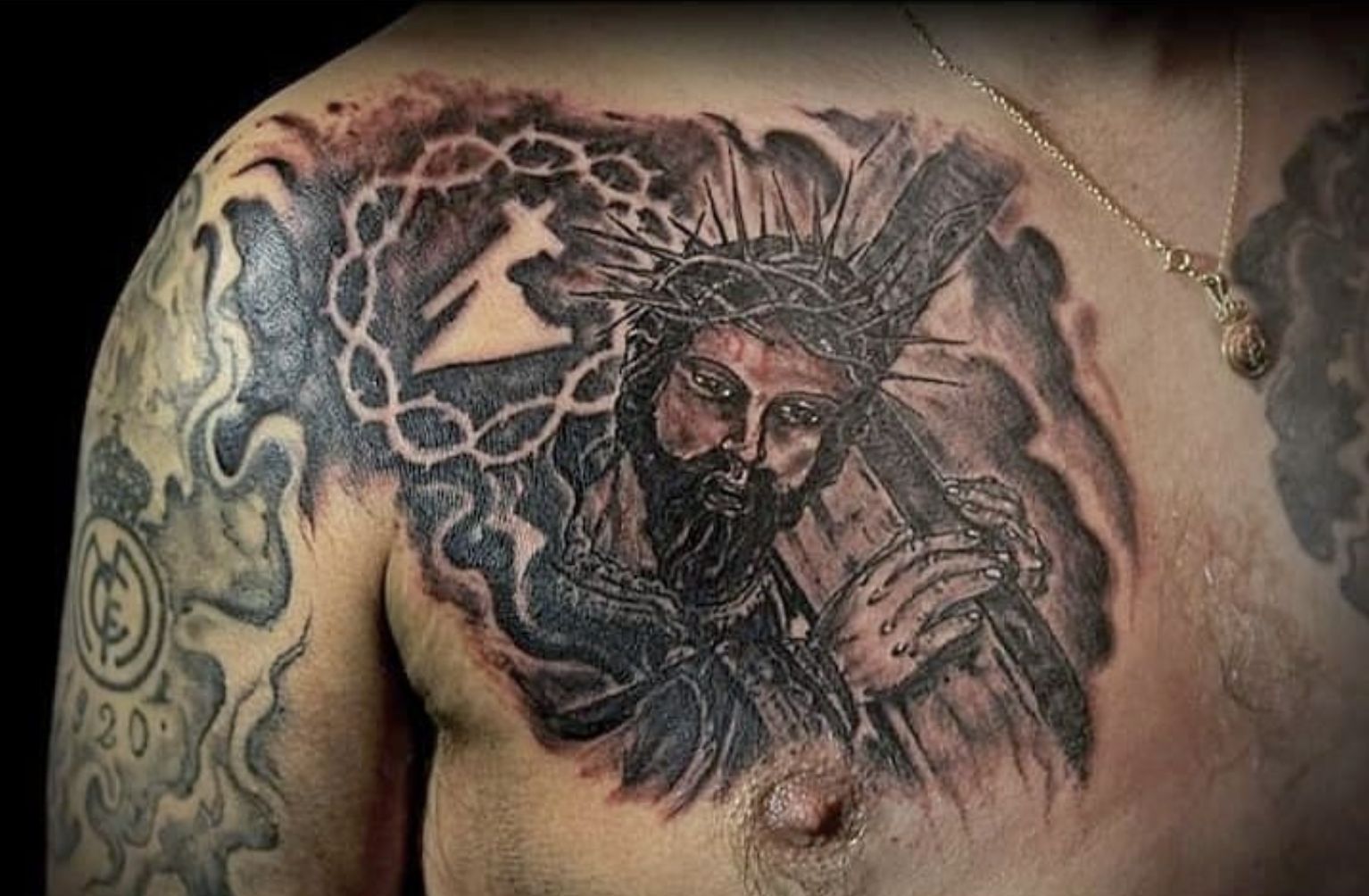 GALERÍA | Tatuajes de la Semana Santa de Zamora