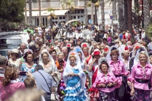 El desfile ecuestre toma el Real de Torrevieja