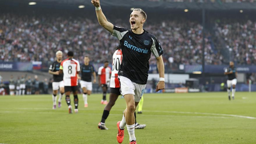 Feyenoord - Bayern Leverkusen | El doblete de Florian Wirtz