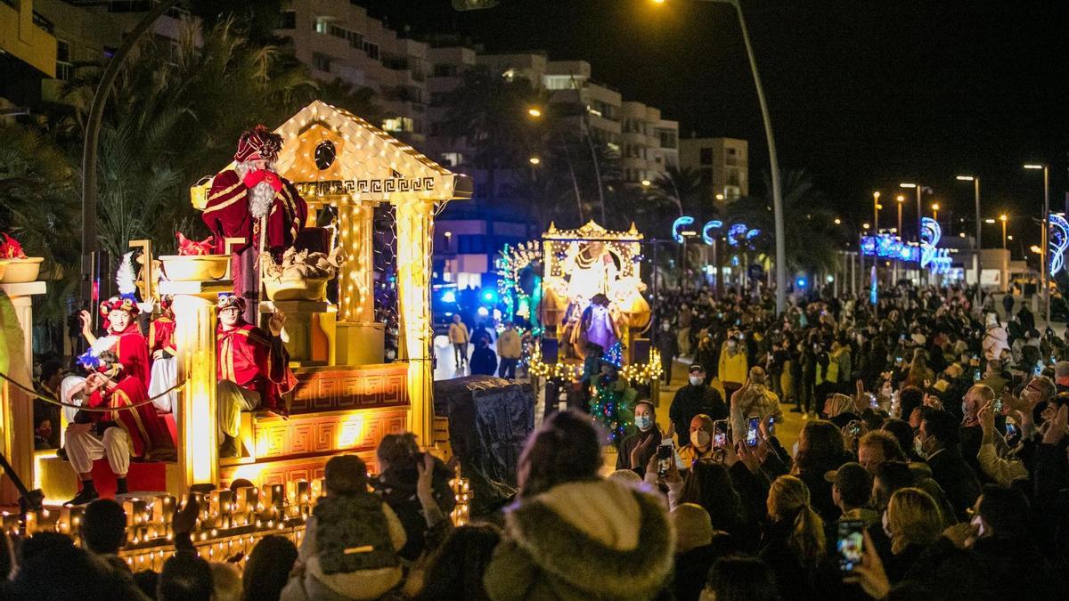 Imagen de la cabalgata de Reyes Magos de Ibiza el pasado año