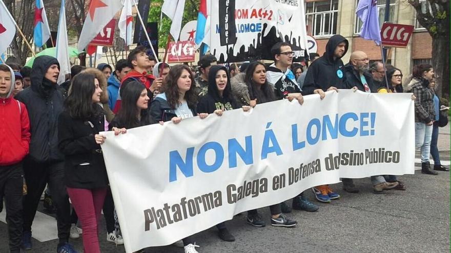Una protesta contra la Lomce en Vigo. // Fdv