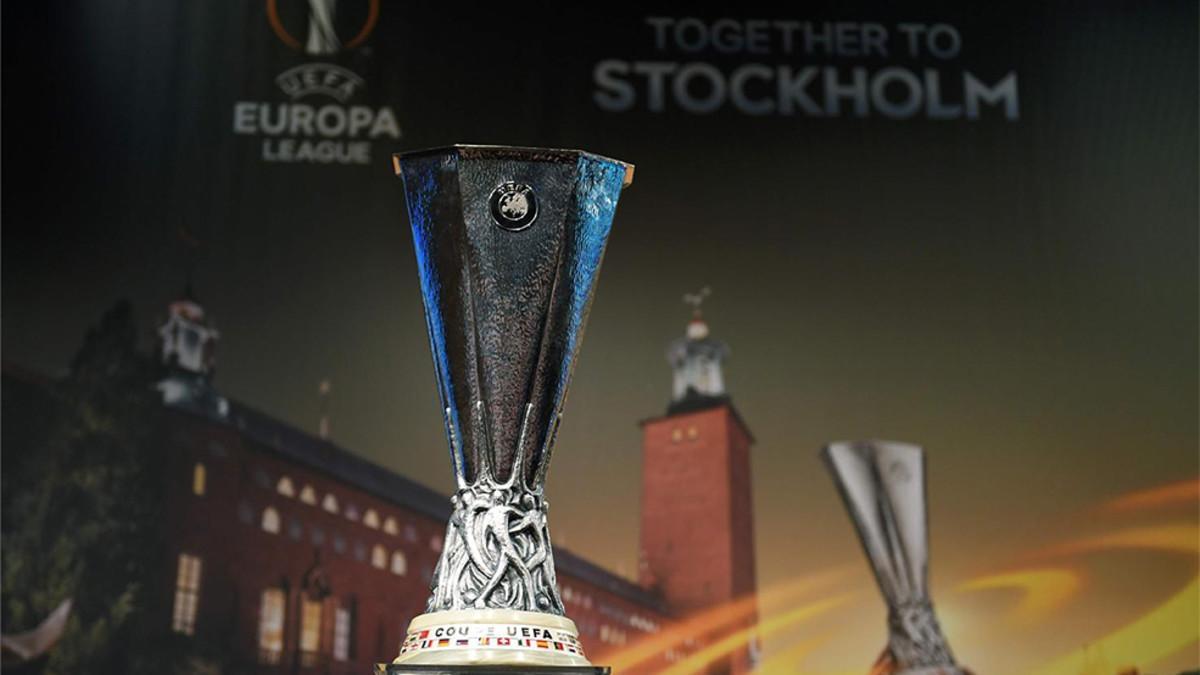 El trofeo de la Europa League