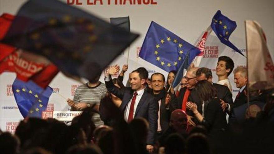 Hamon, ganador de las primarias socialistas francesas