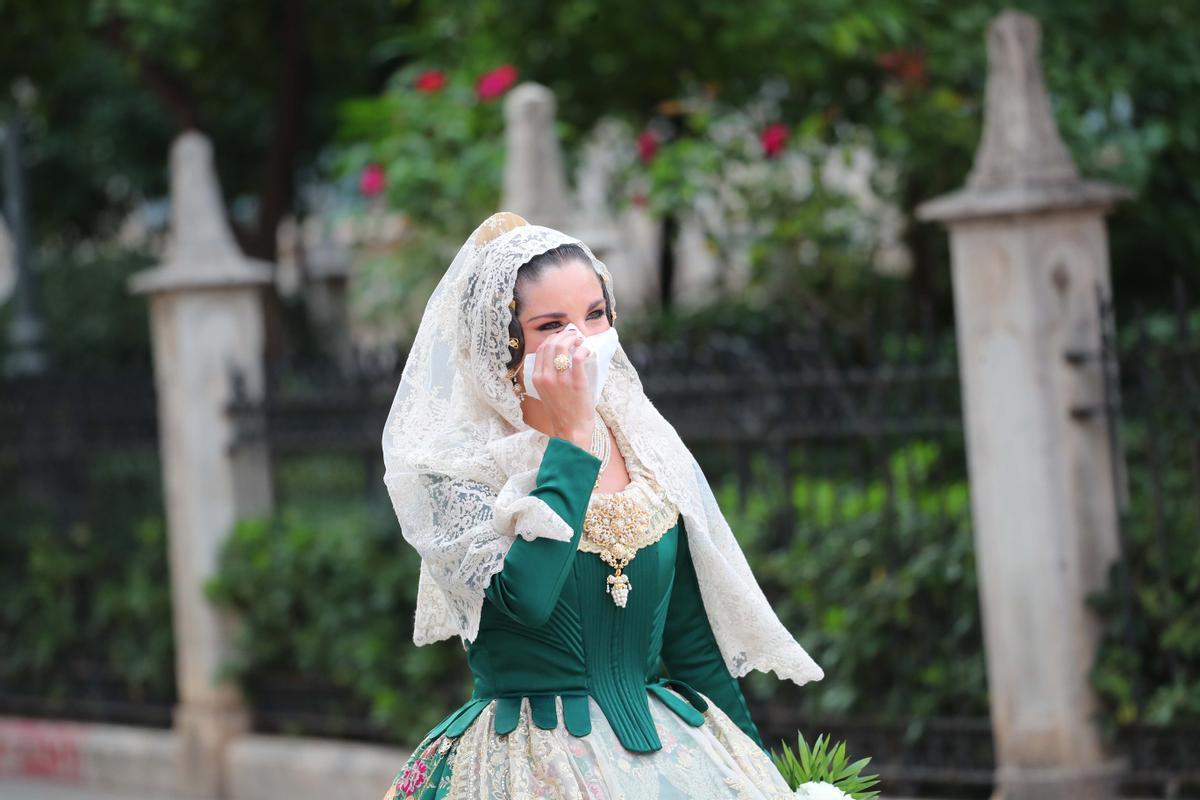 Búscate en el primer día de la ofrenda por la Calle Caballeros de las 20:00 a las 21:00