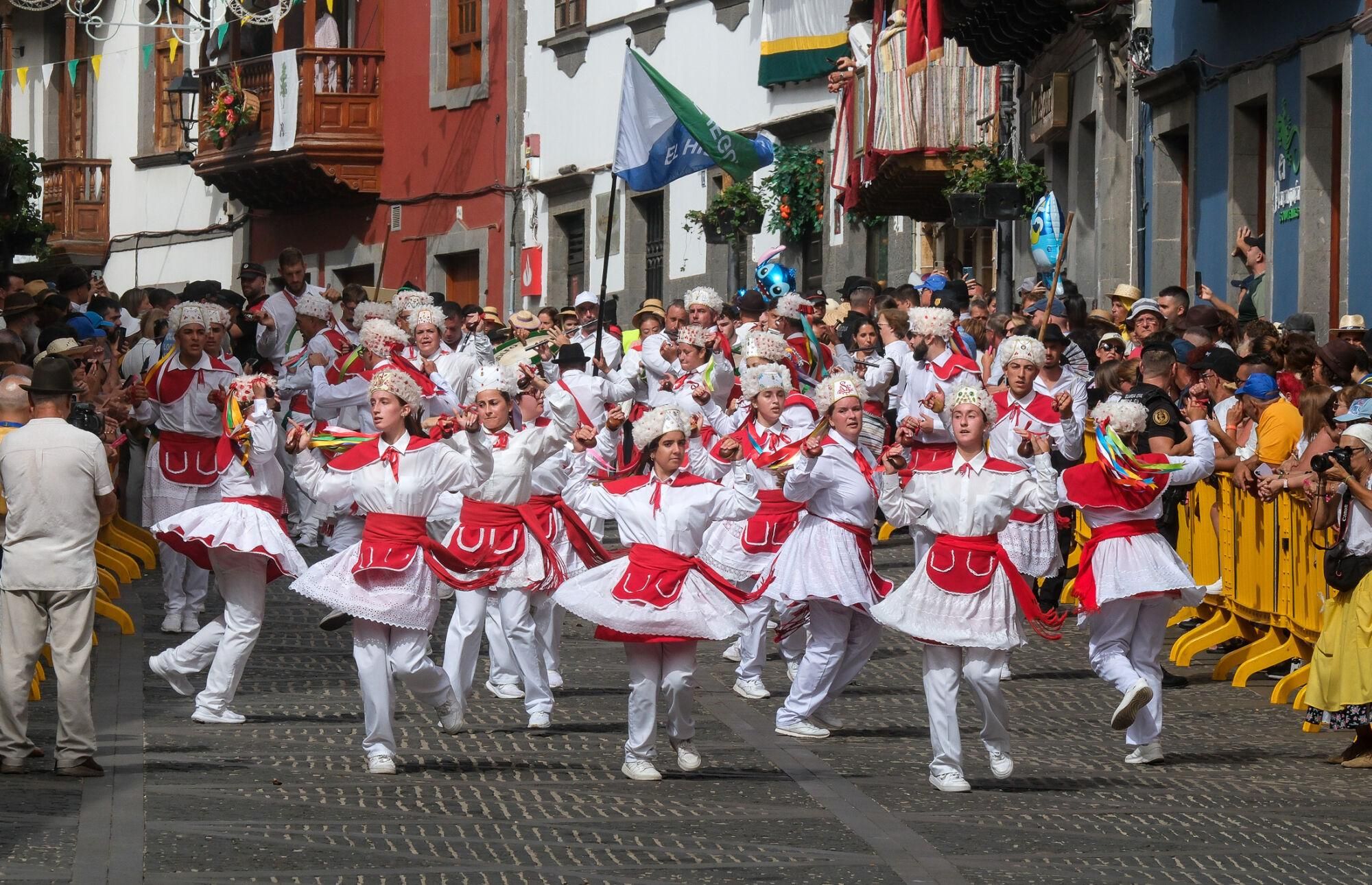 Representantes de El Hierro en la romería del Pino.