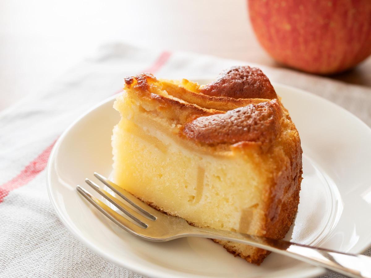 La famosa tarta de yogur de tres ingredientes que se ha vuelto viral