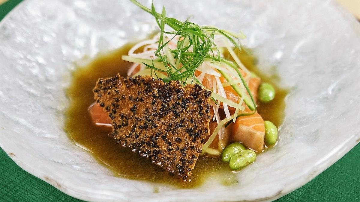El ceviche 'nikkei' de salmón de Alejandra Ormeño, chef del restaurante Ají.
